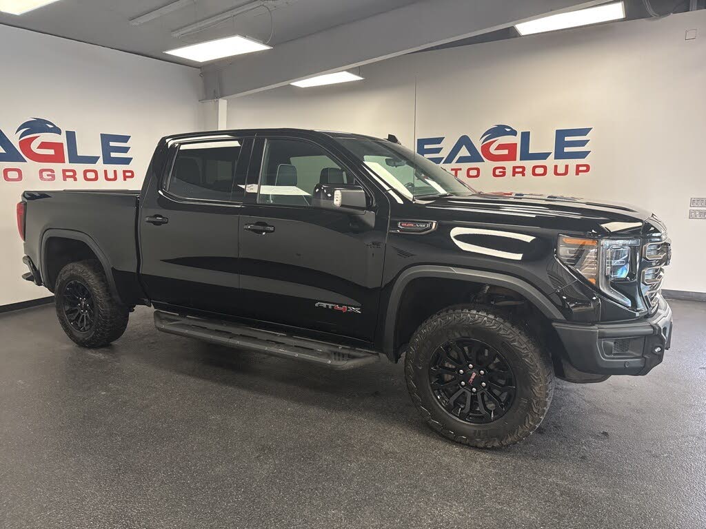2023 GMC Sierra 1500 AT4X Crew Cab 4WD