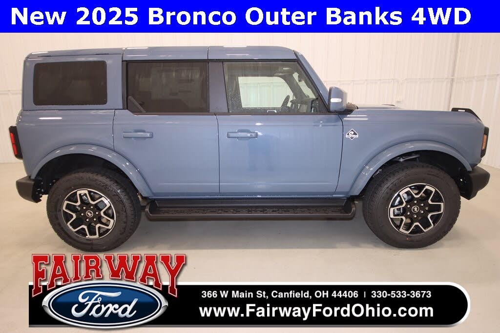2025 Ford Bronco Outer Banks 4-Door 4WD
