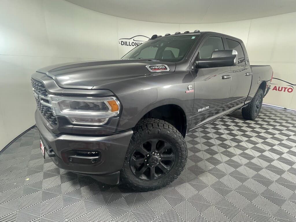 2022 RAM 3500 Big Horn Crew Cab 4WD