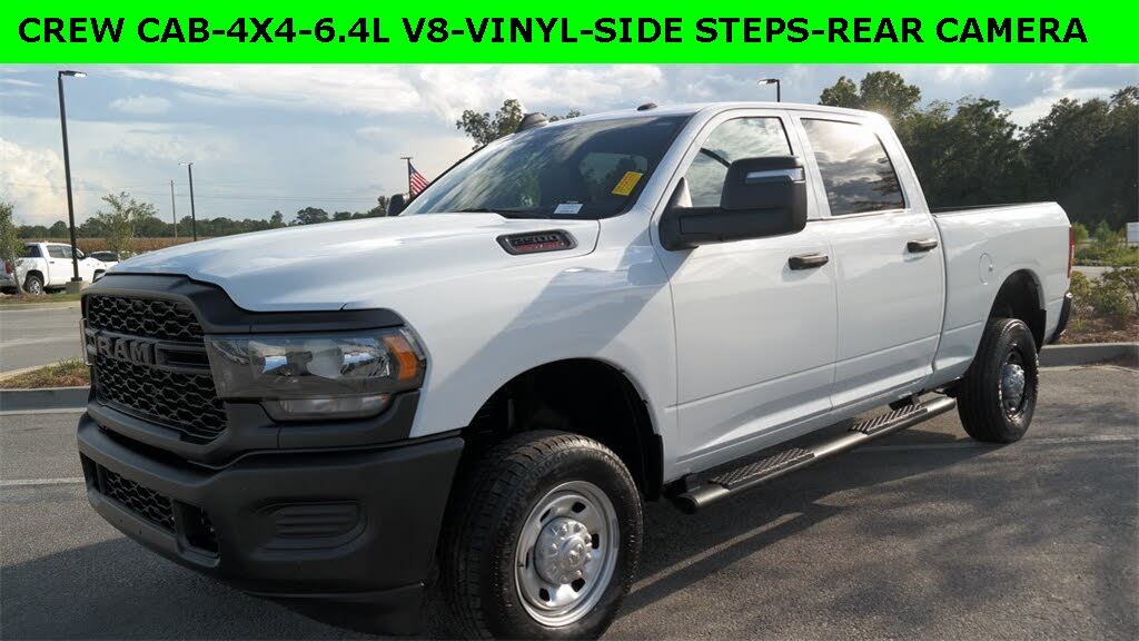 2024 RAM 2500 Tradesman Crew Cab 4WD
