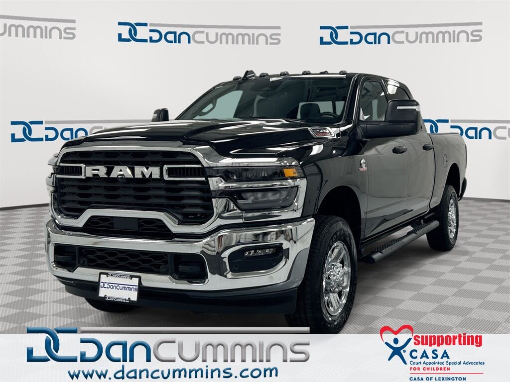 2026 RAM 2500 Tradesman Crew Cab 4WD