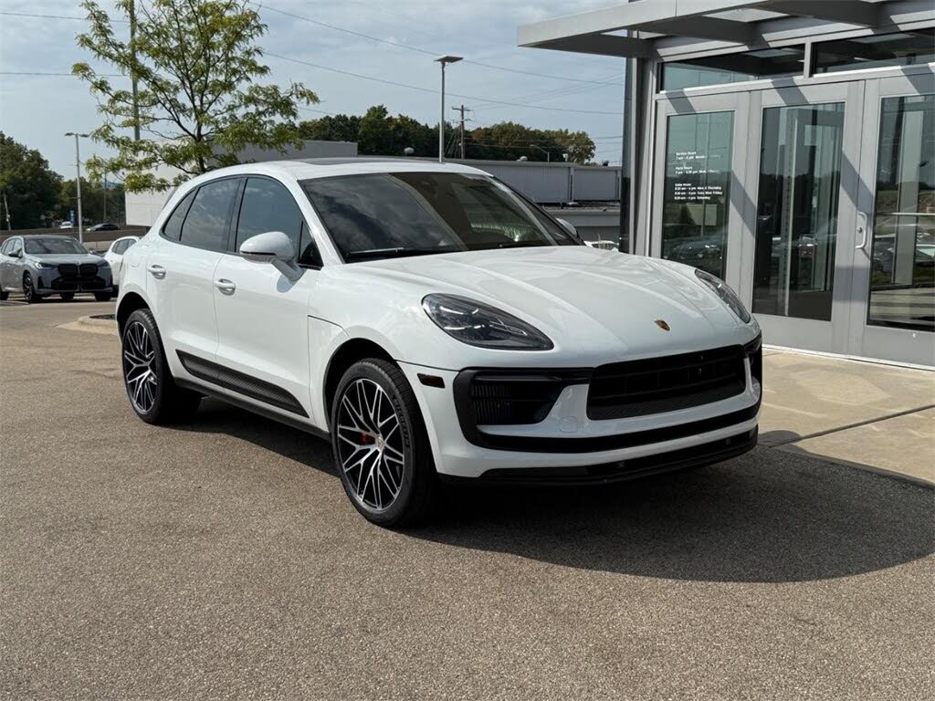 2022 Porsche Macan S AWD