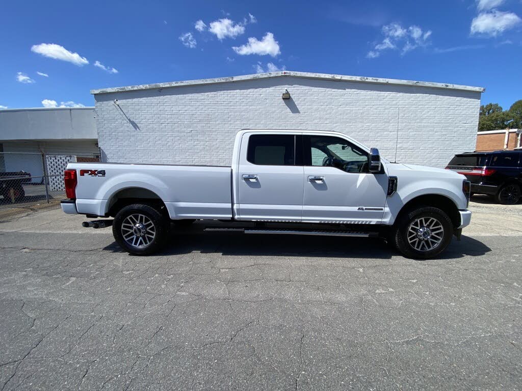 2021 Ford F-250 Super Duty Lariat Crew Cab 4WD