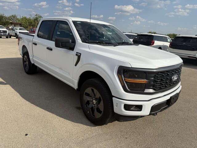 2025 Ford F-150 STX 4dr SuperCrew 4WD