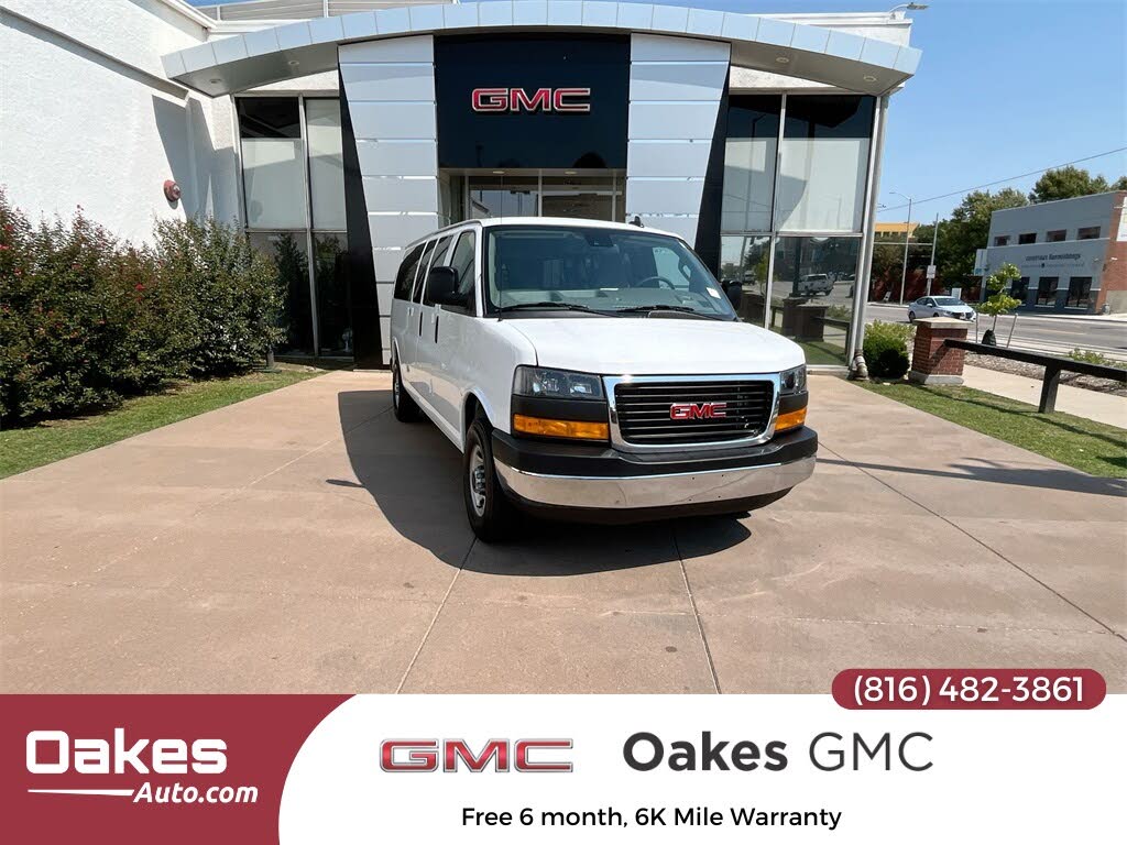 2025 GMC Savana LT 3500 RWD