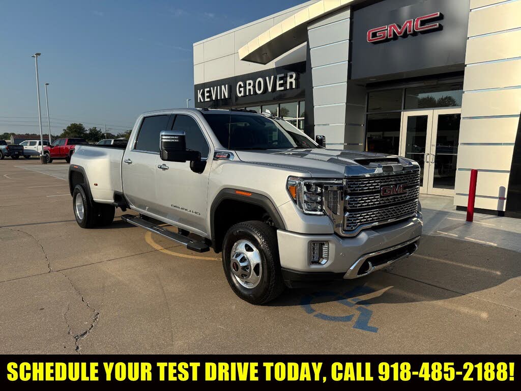 2022 GMC Sierra 3500HD Denali Crew Cab 4WD