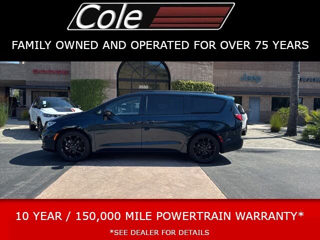 2024 Chrysler Pacifica Limited FWD