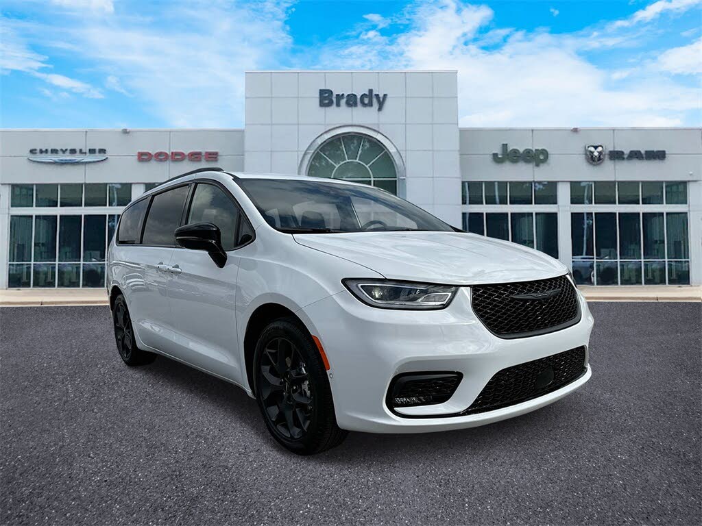 2024 Chrysler Pacifica Touring L FWD