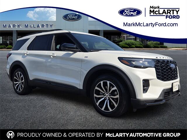2025 Ford Explorer ST-Line RWD