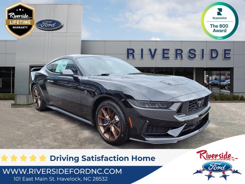 2025 Ford Mustang Dark Horse Fastback RWD