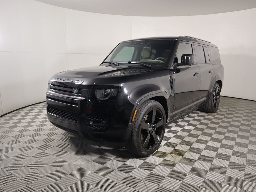 2025 Land Rover Defender 130 V8 P500 AWD