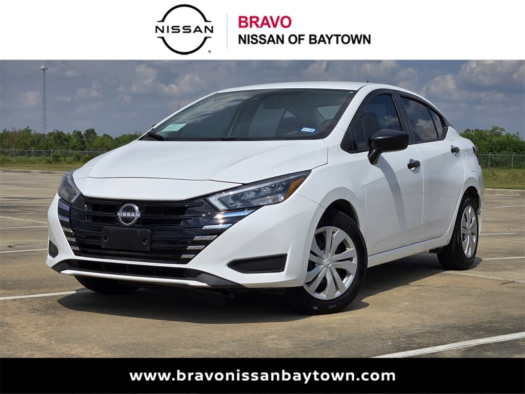 2025 Nissan Versa S FWD