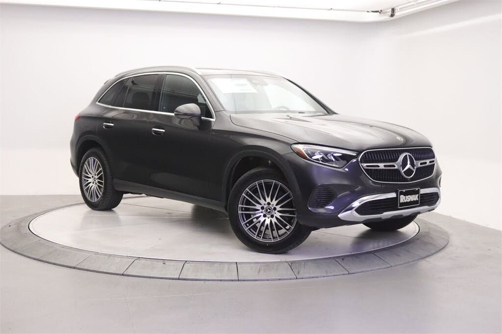 2026 Mercedes-Benz GLC 300 RWD