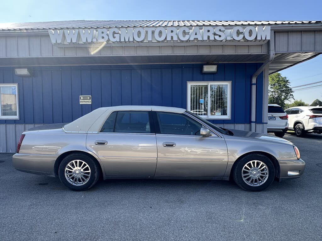 2004 Cadillac DeVille DHS Sedan FWD