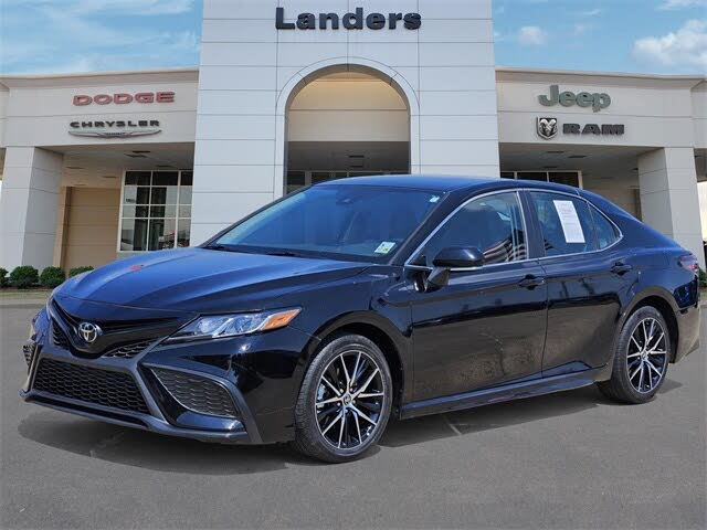 2023 Toyota Camry SE FWD