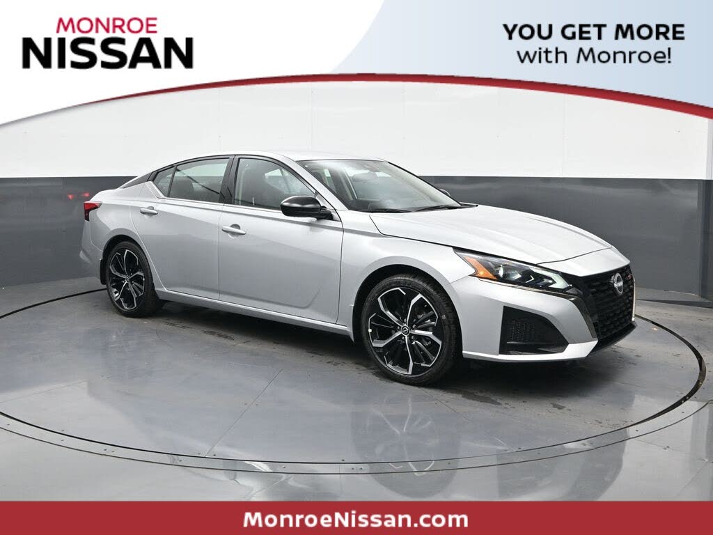 2025 Nissan Altima 2.5 SR FWD