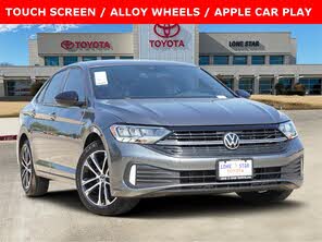 Volkswagen Jetta Sport FWD