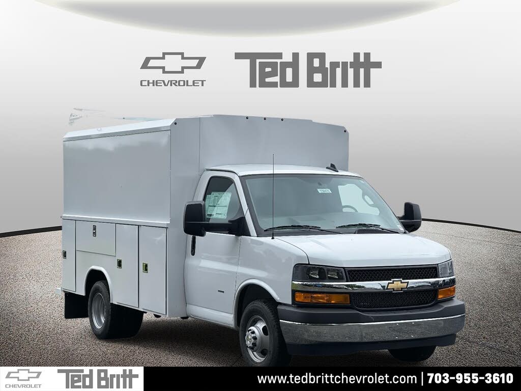 2025 Chevrolet Express Chassis 3500 Cutaway 139