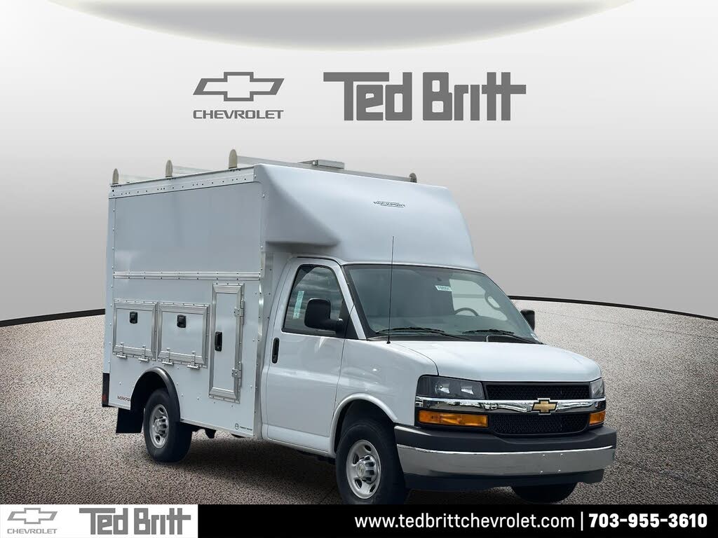 2025 Chevrolet Express Chassis 3500 Cutaway 139