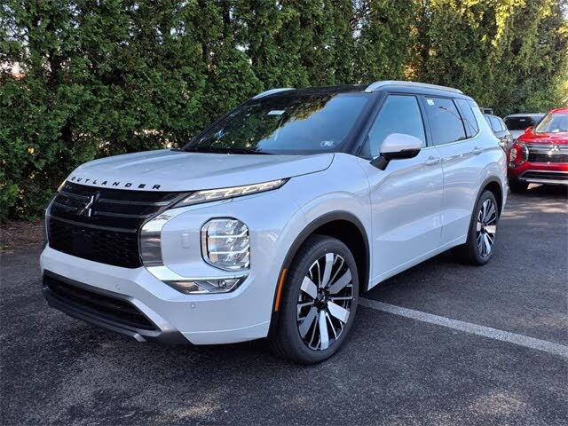 2025 Mitsubishi Outlander SEL FWD