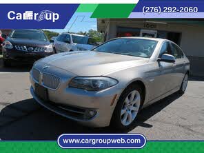 BMW 5 Series 550i Sedan RWD