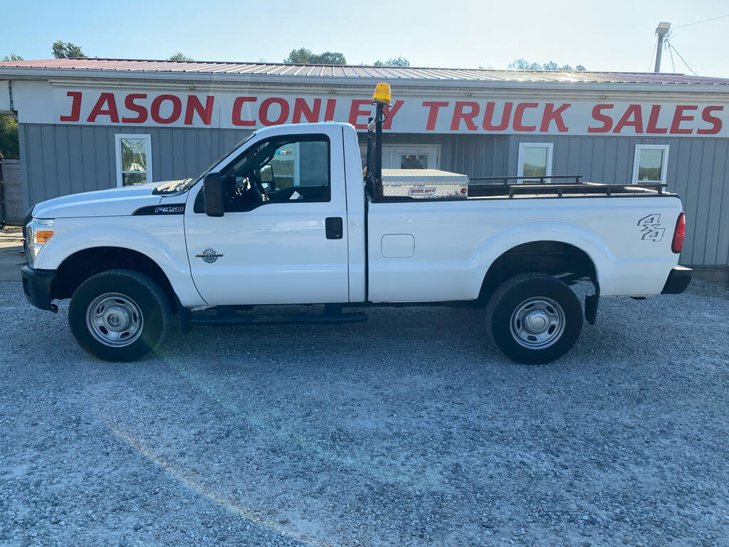 2012 Ford F-350 Super Duty XL LB 4WD