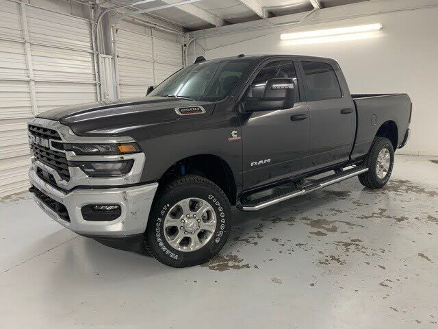 2025 RAM 2500 Big Horn Crew Cab 4WD