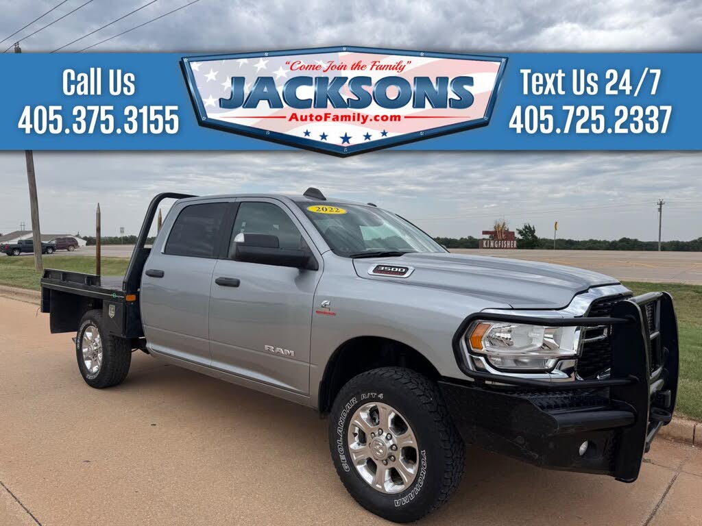 2022 RAM 3500 Big Horn Crew Cab 4WD