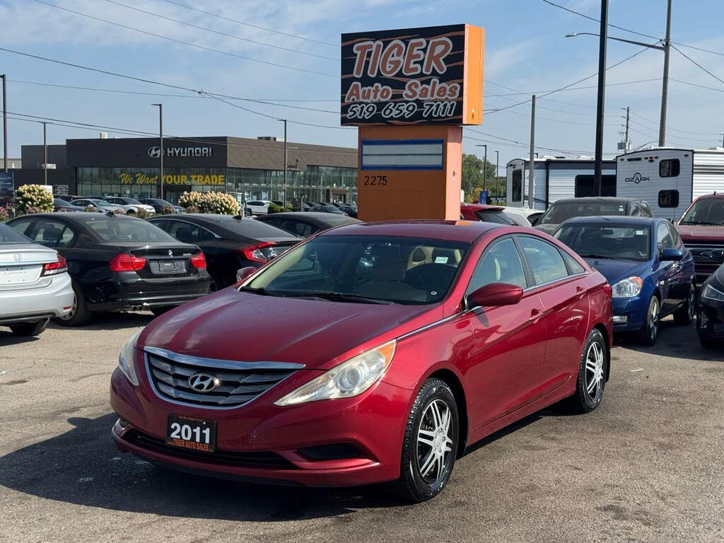 2011 Hyundai Sonata GL FWD