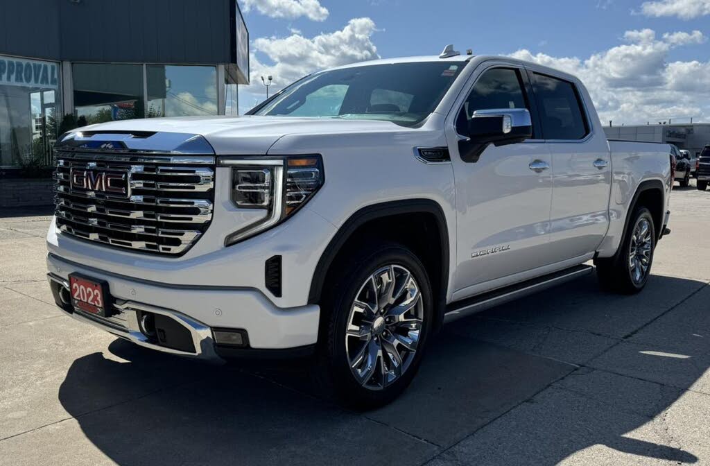 2023 GMC Sierra 1500 Denali Crew Cab 4WD