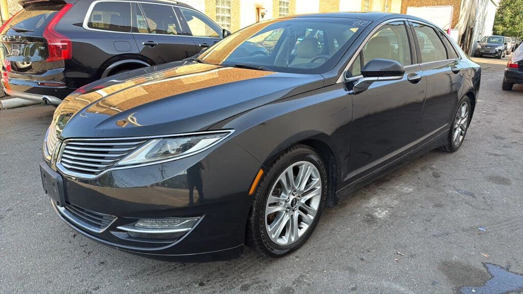 2014 Lincoln MKZ Hybrid FWD