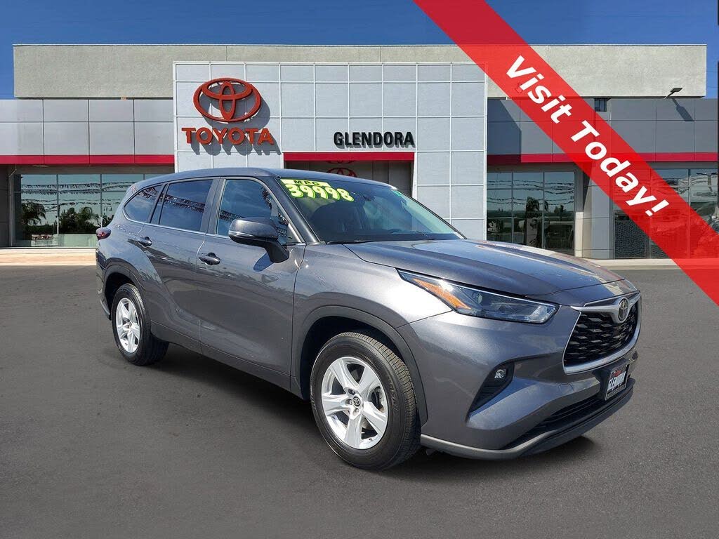 2024 Toyota Highlander LE FWD