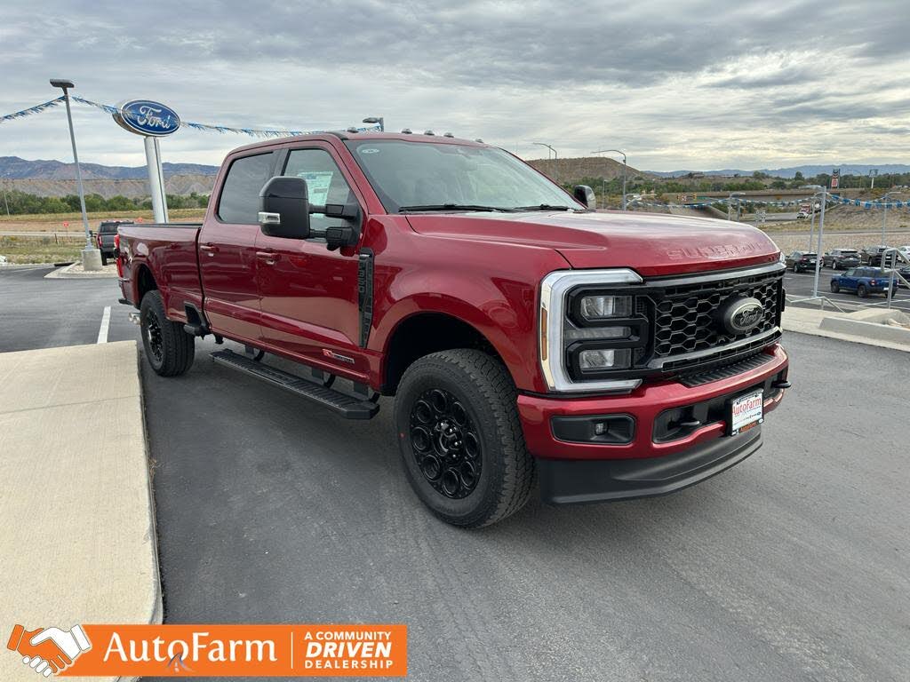 2026 Ford F-350 Super Duty Lariat Crew Cab 4WD