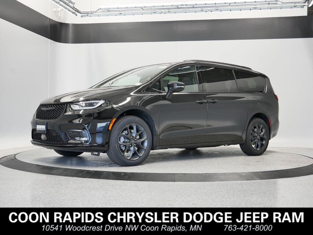 2026 Chrysler Pacifica Limited AWD