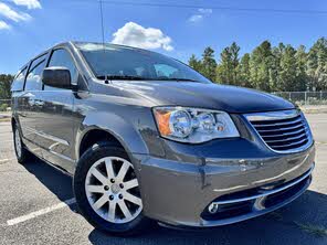 Chrysler Town & Country Touring FWD
