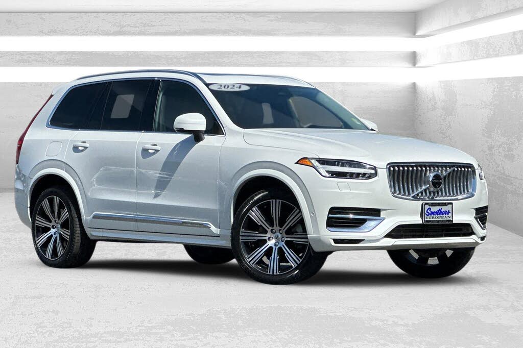 2024 Volvo XC90 Recharge T8 Plus Bright Theme 7-Passenger eAWD