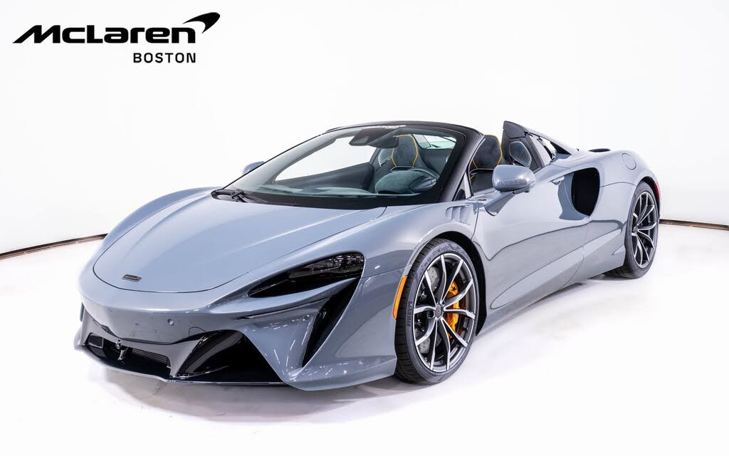 2026 McLaren Artura RWD