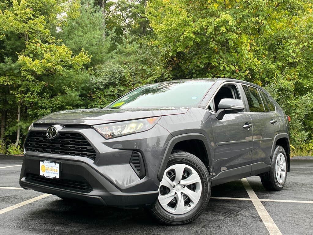 2022 Toyota RAV4 LE AWD