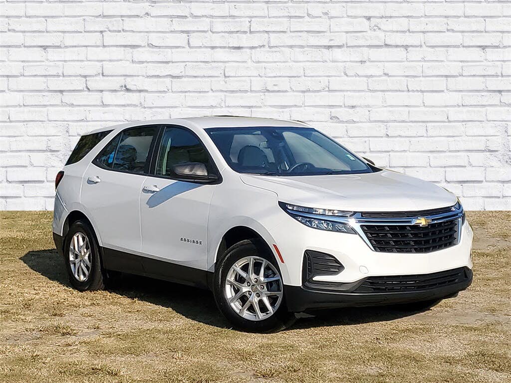 2023 Chevrolet Equinox LS FWD with 1LS