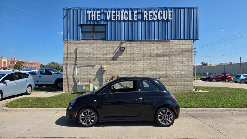 2014 FIAT 500 GQ Edition Convertible