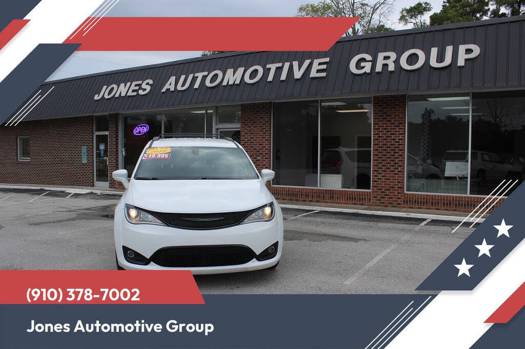 2019 Chrysler Pacifica Touring Plus FWD