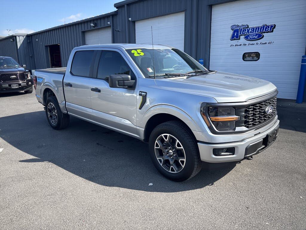 2025 Ford F-150 STX 4dr SuperCrew 4WD