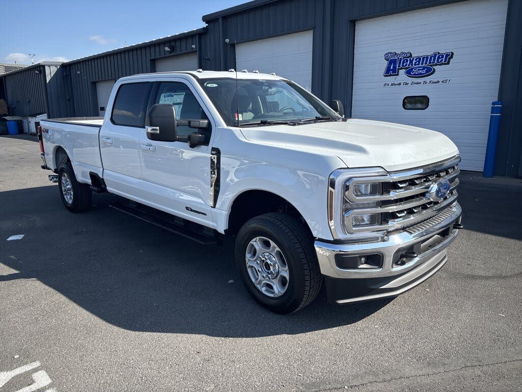 2026 Ford F-250 Super Duty XLT Crew Cab 4WD
