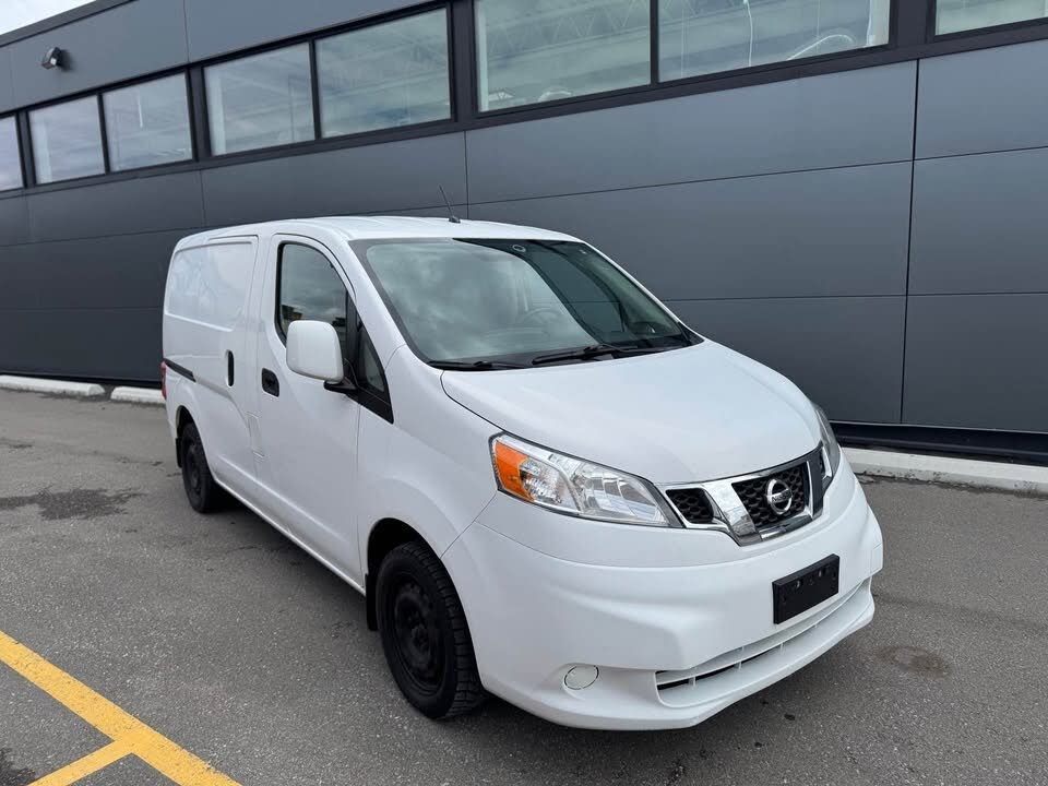 2018 Nissan NV200 S FWD