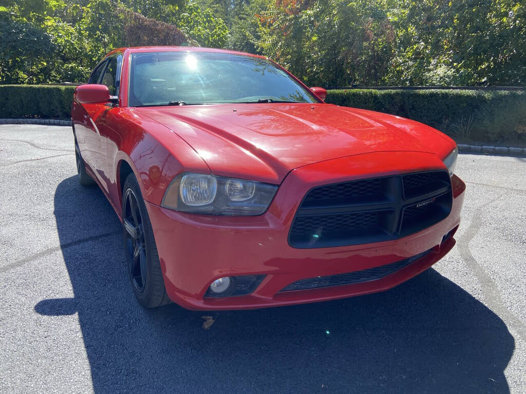 2013 Dodge Charger SXT RWD