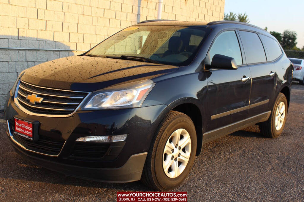 2017 Chevrolet Traverse LS FWD