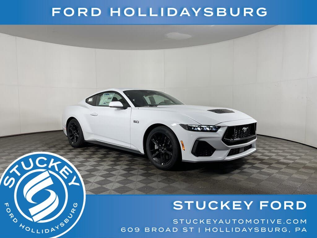 2025 Ford Mustang GT Fastback RWD