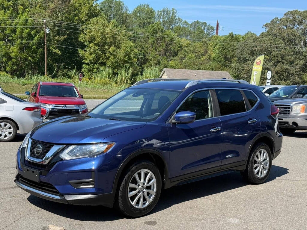 2019 Nissan Rogue SV FWD