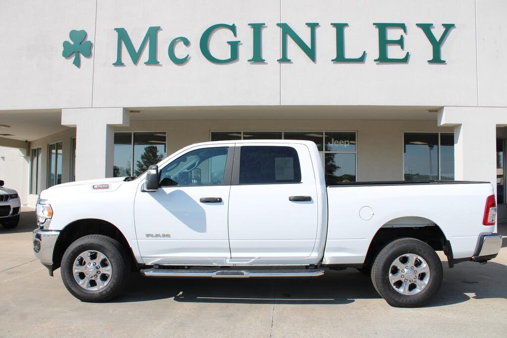 2024 RAM 2500 Big Horn Crew Cab 4WD