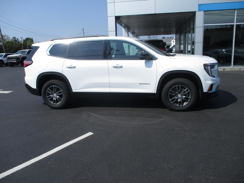 2025 GMC Acadia Elevation FWD